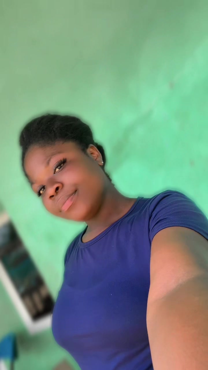 @Ms💌 pretty girl🦋🩸