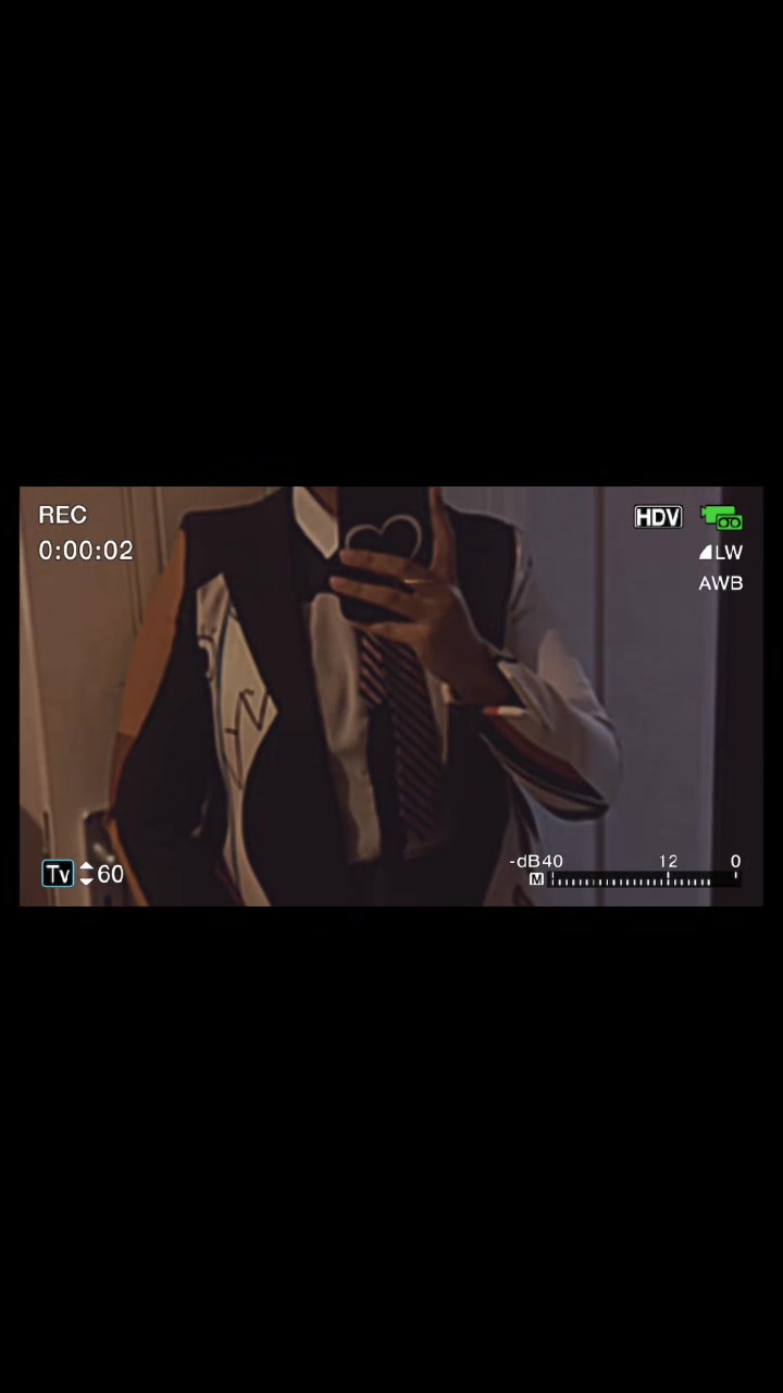 @Just_E