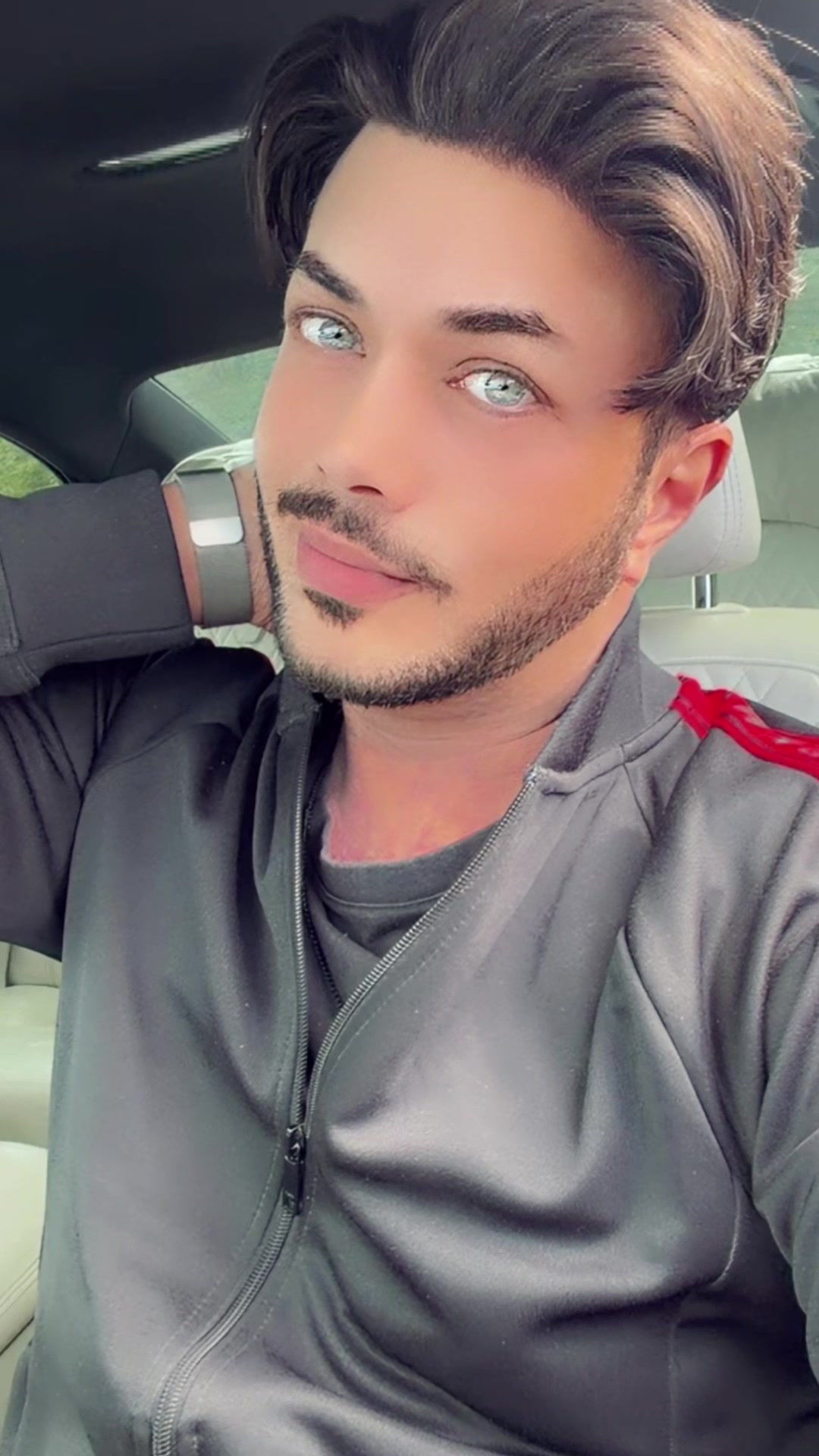 @Nawab Saab ๐