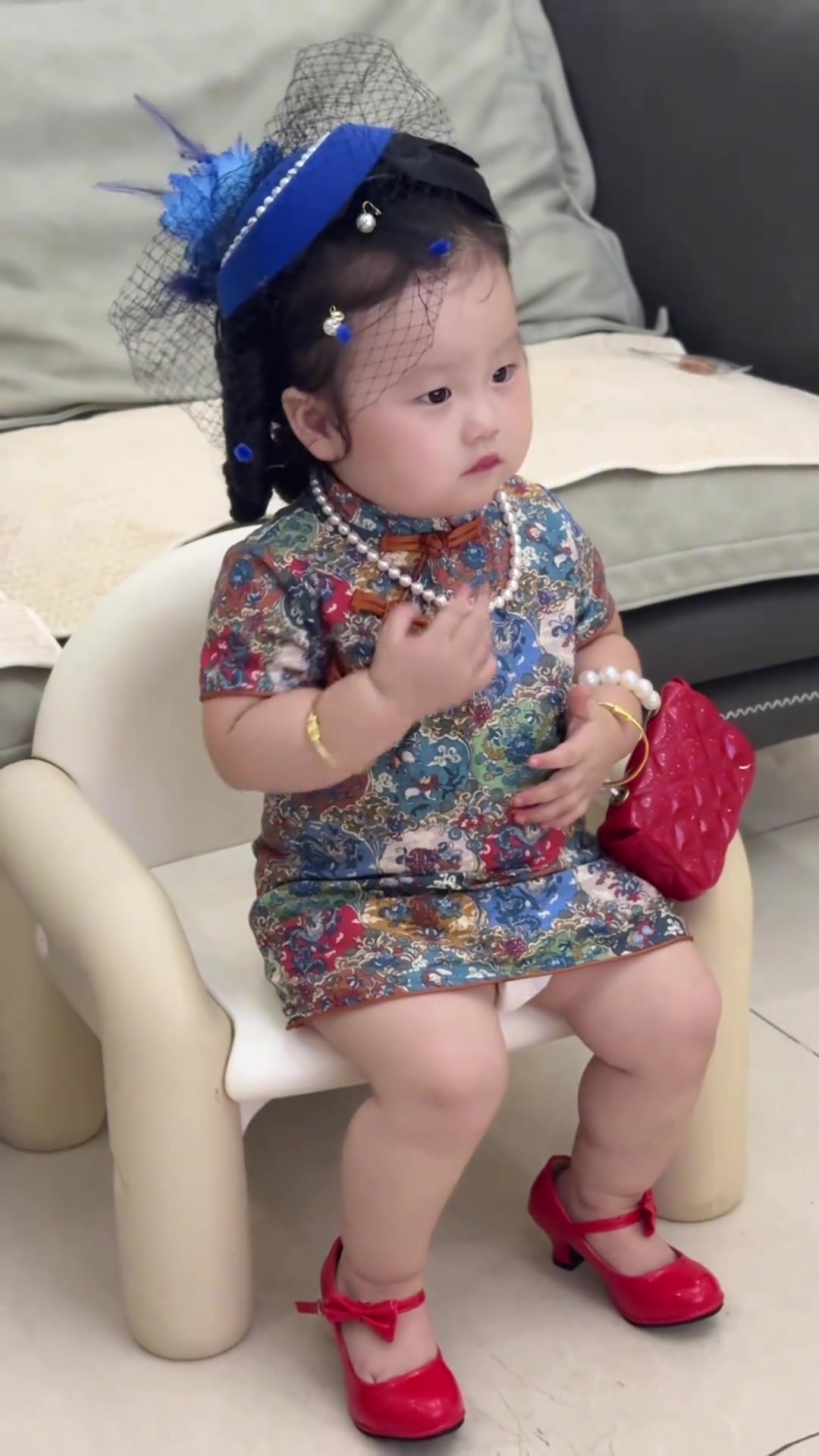 @Vía Con Cưng.