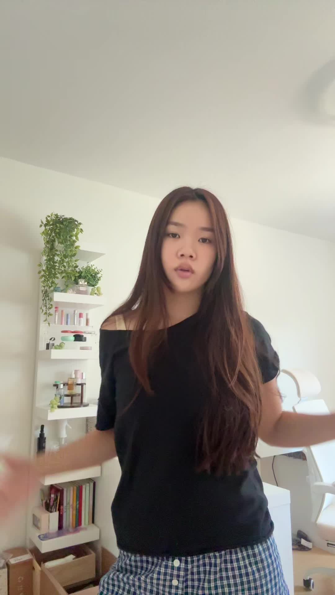 @ella l