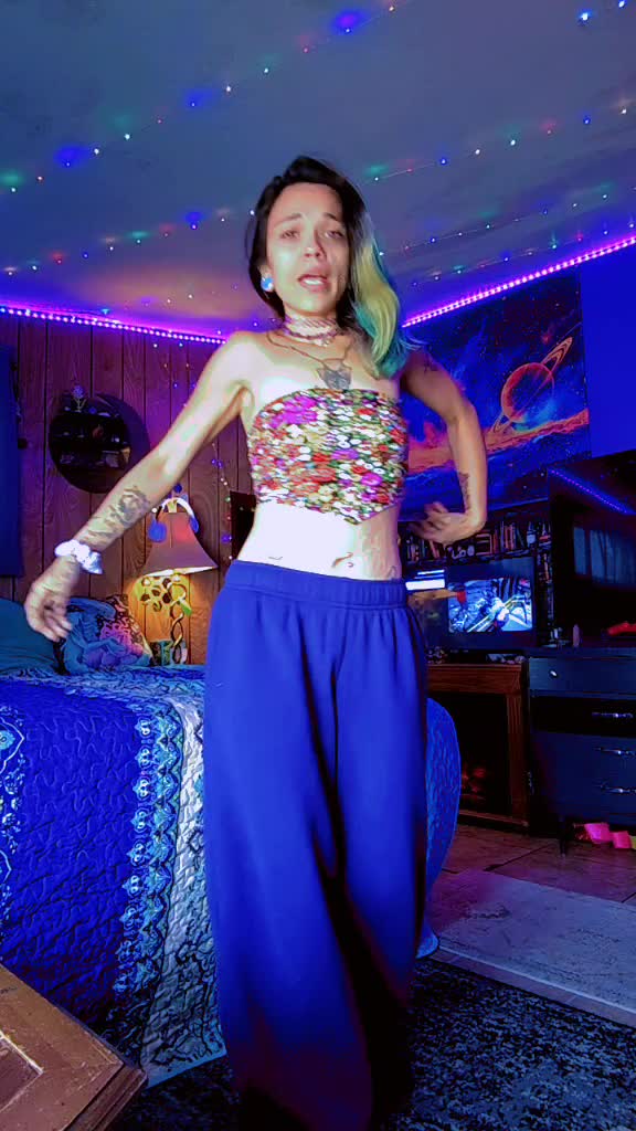 @Savagesiren