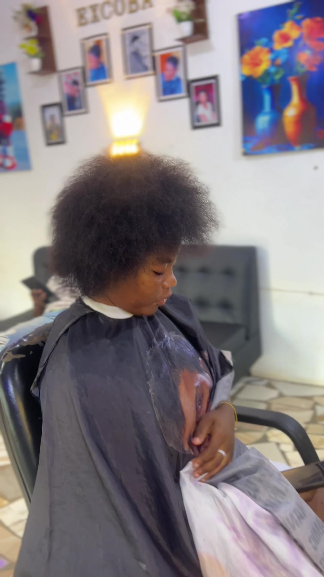 @_ĶĦÓĎJÓ_ ÈXÇÓBÄ🇬🇭🇺🇸💈✂️🔌