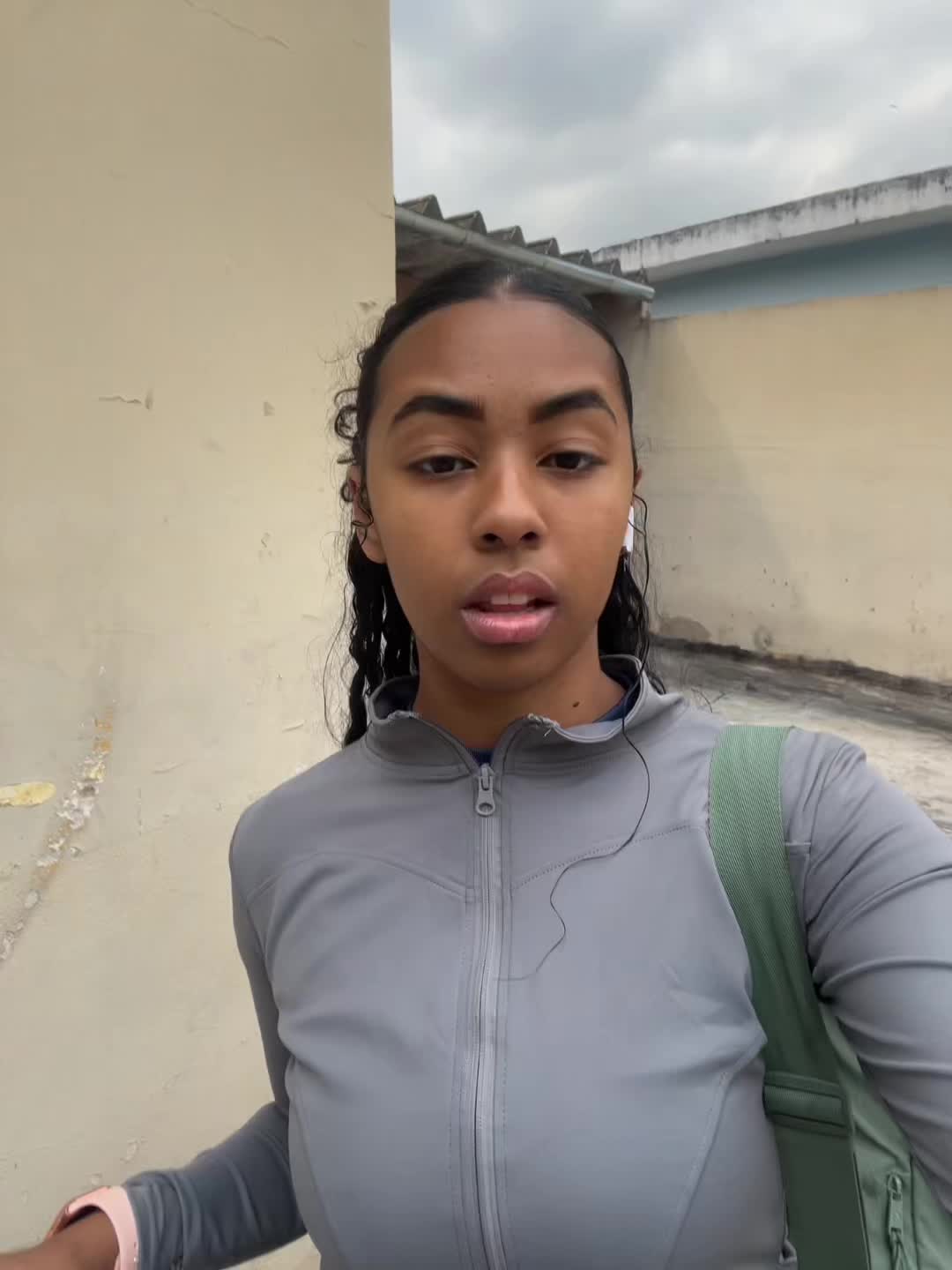 @mi