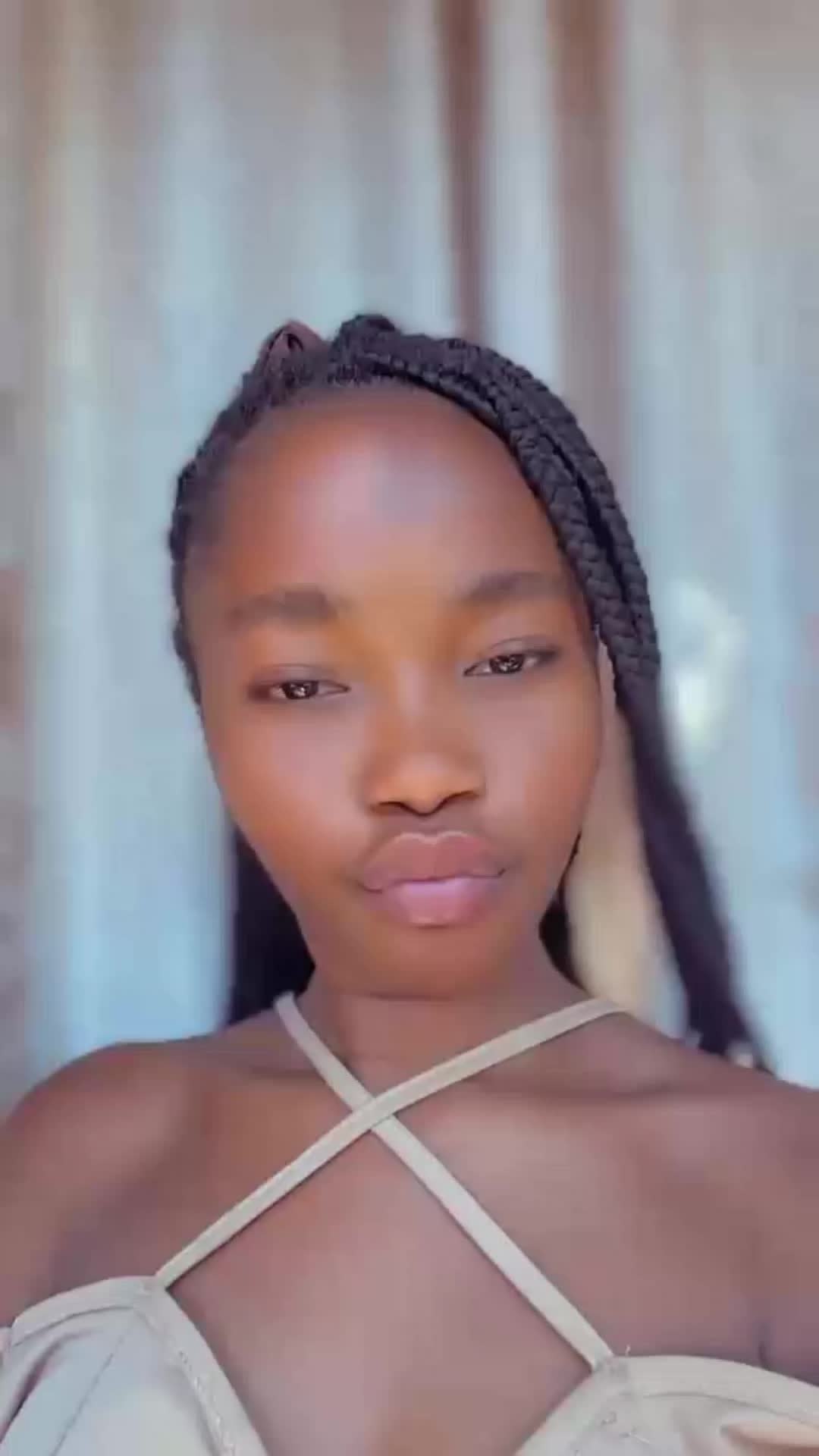 @Melette Mujinga