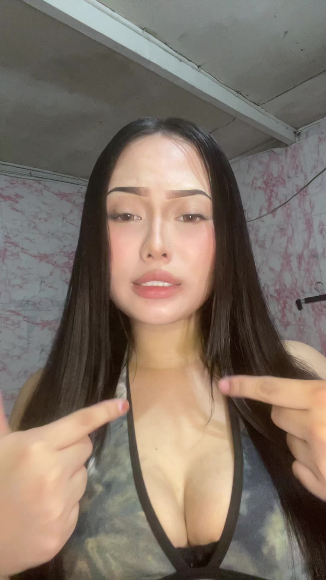 @Rrlvgrl