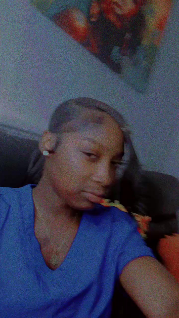 @𝓑𝓤𝓑𝓑𝓛𝓔𝓢🎀