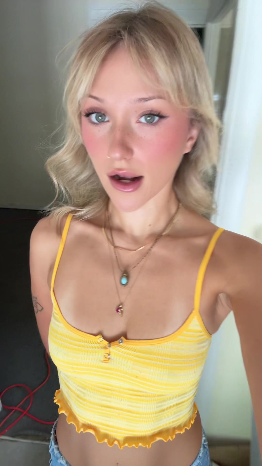 @Notzoey101tho