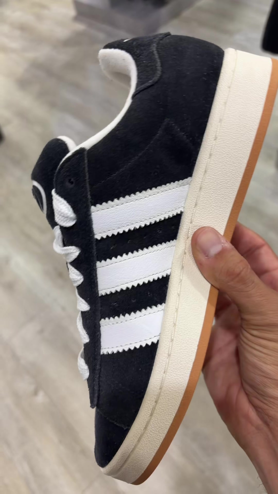 @myam | sneakers