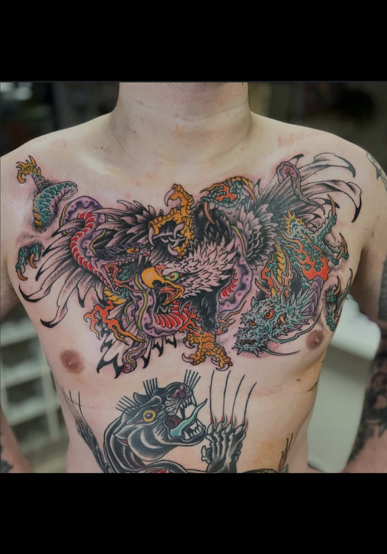 @Mad Dog, Tattooer