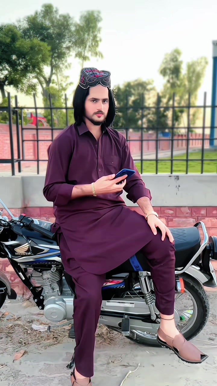 @حسیب جنجوعہ 🫵