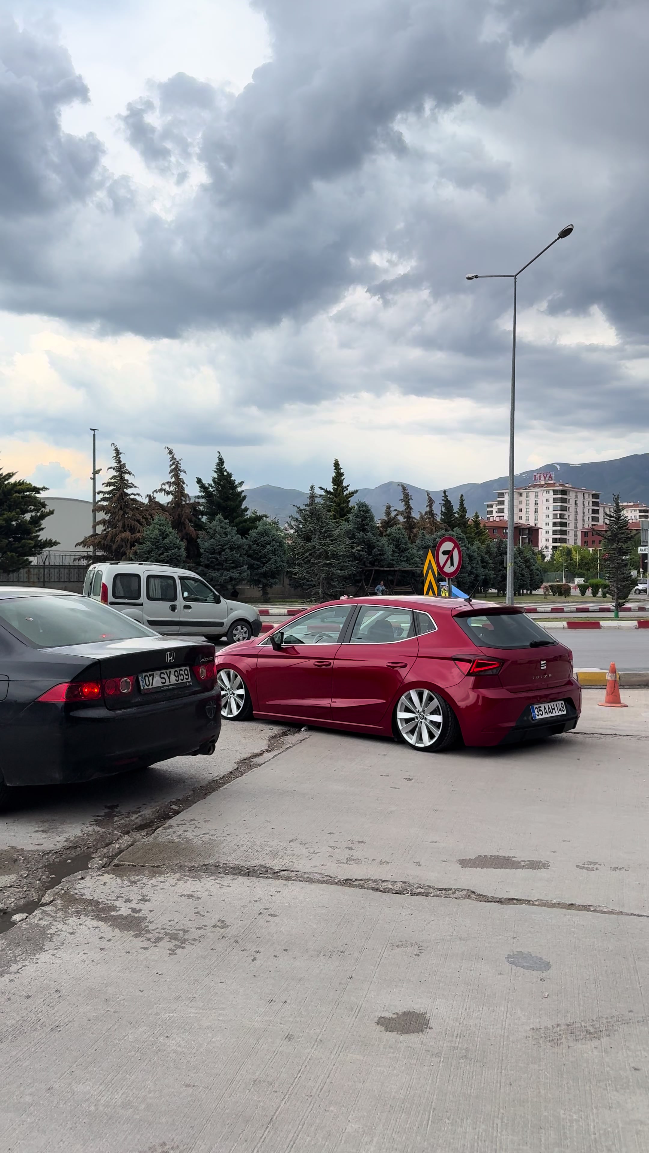 @Avni AKDAŞ