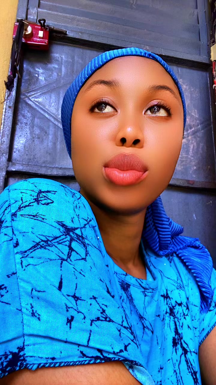@Mariame belle ban Camara