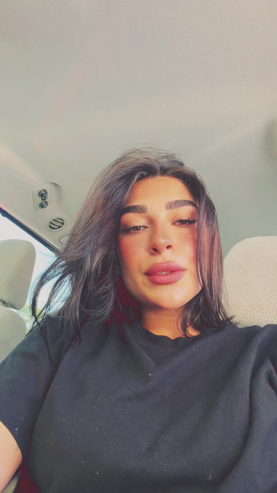 @קורלי