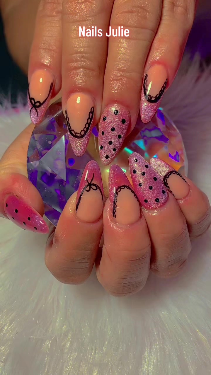 @NAILS JULIE