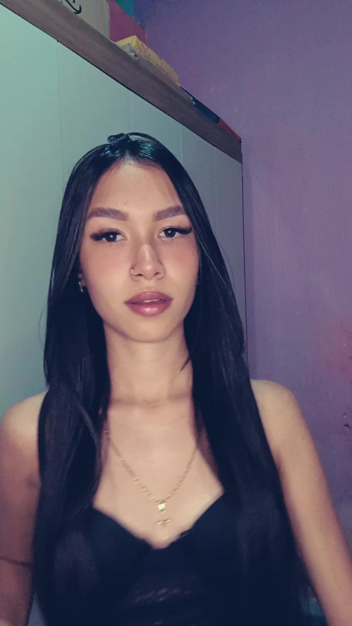 @L.L🖤👑
