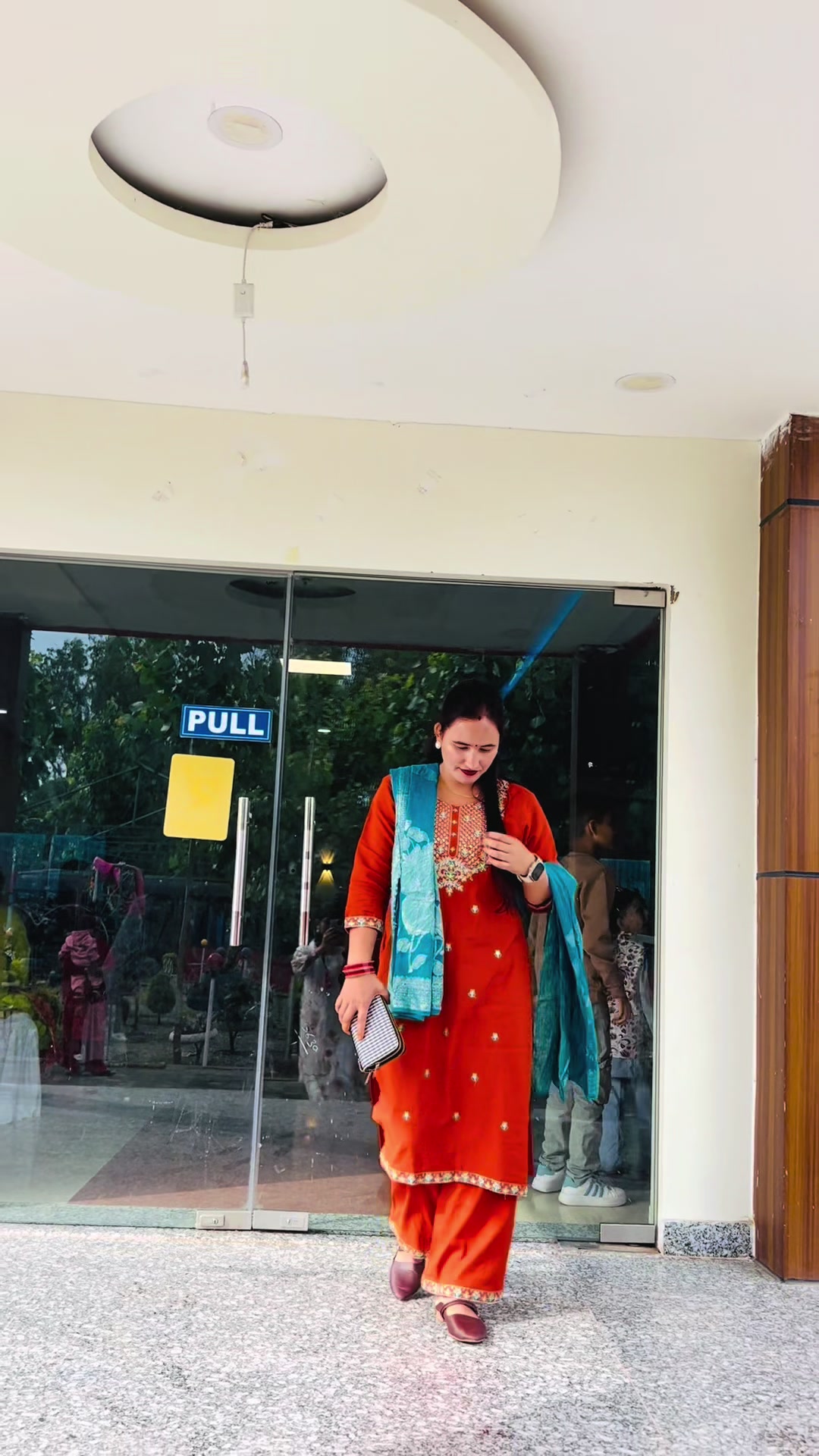 @NISHA OLI❤️