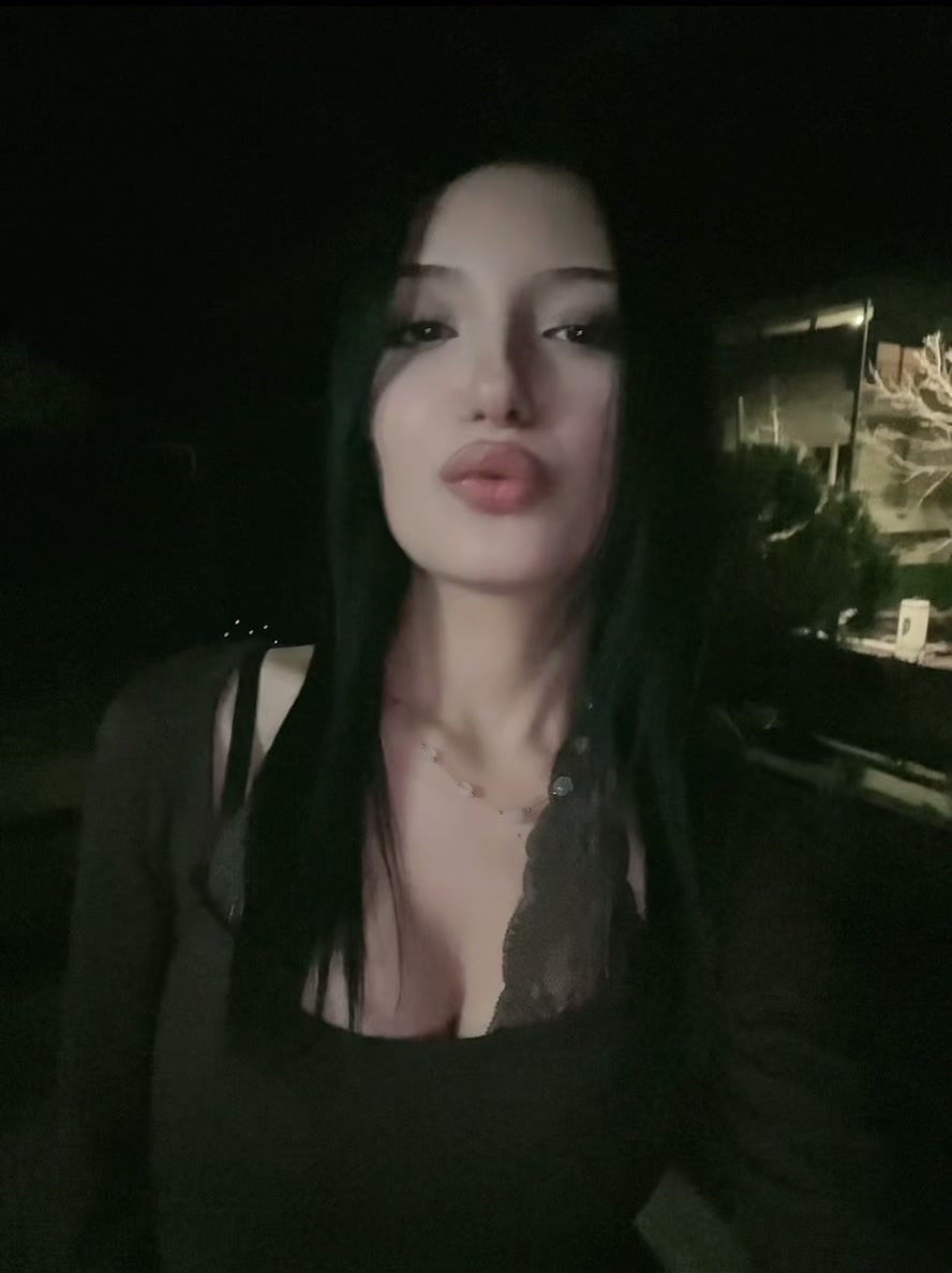 @nehirozbyy