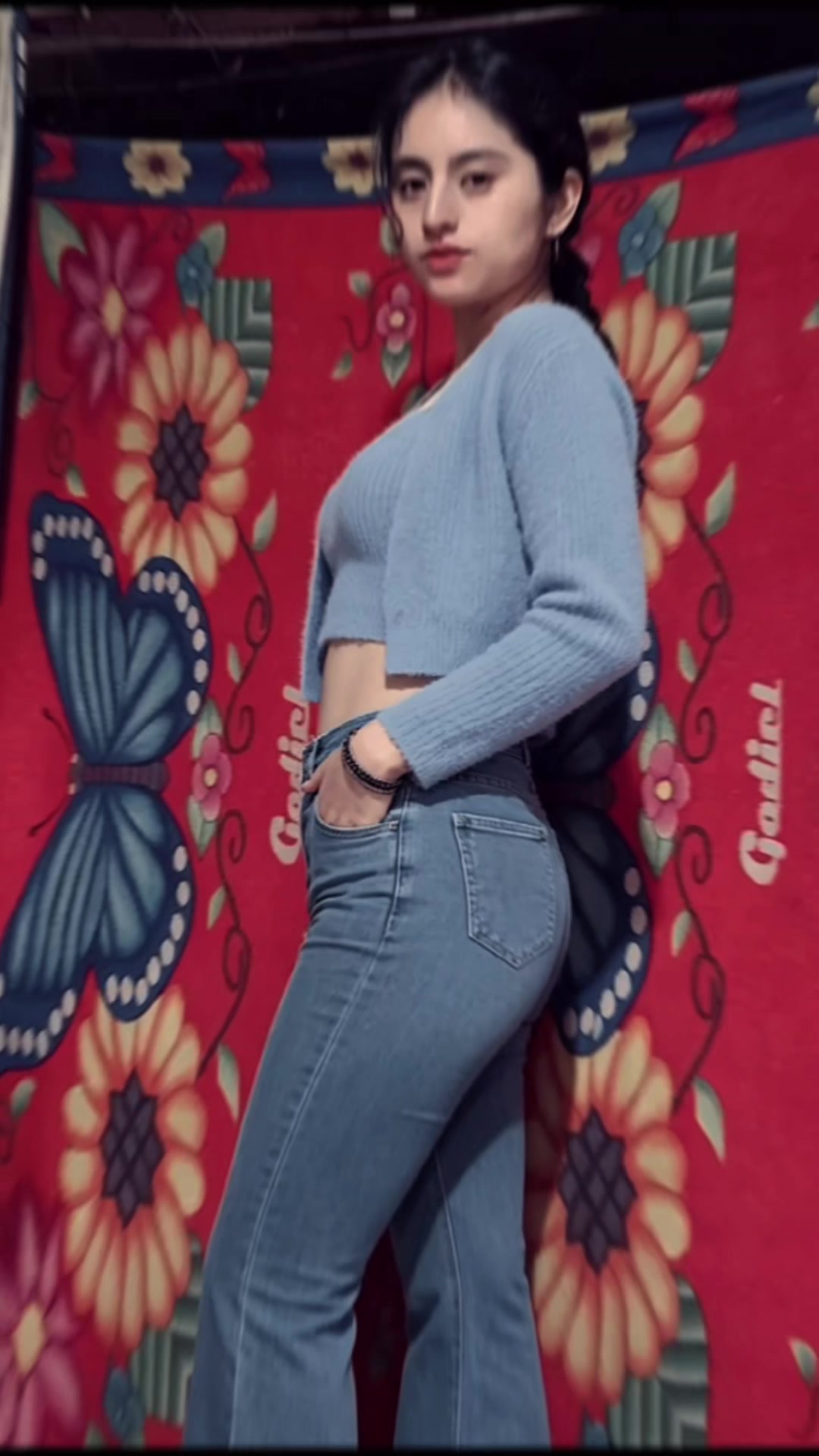 @JANE 🌻🦋🌈