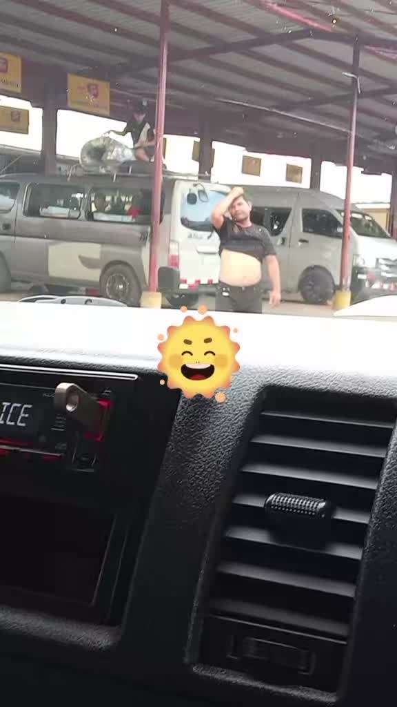 @nayelimntz