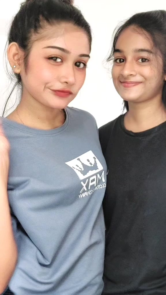 @kavyy💕🧋