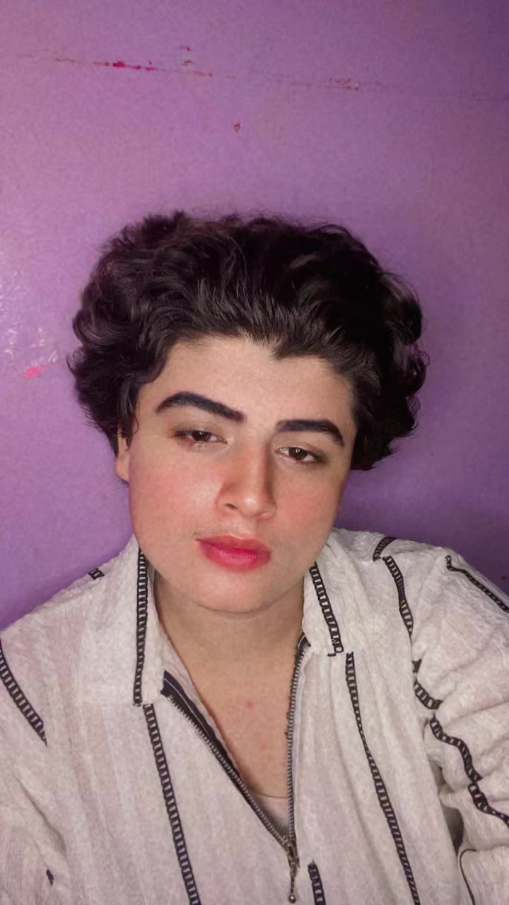 @🫰