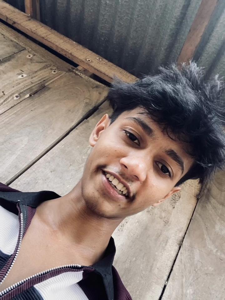 @ᴀʀɪʏᴀɴ🕷️🕸️