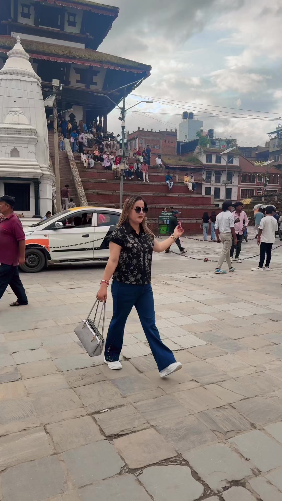 @Anu 🇳🇵 🇲🇴