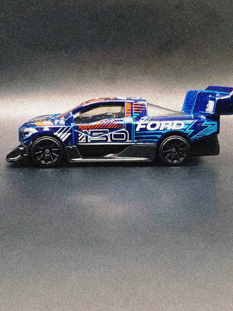 @CORONA TOYS