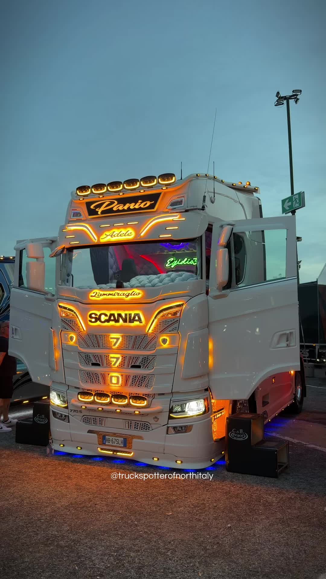 @truckspotter_of_north_italy