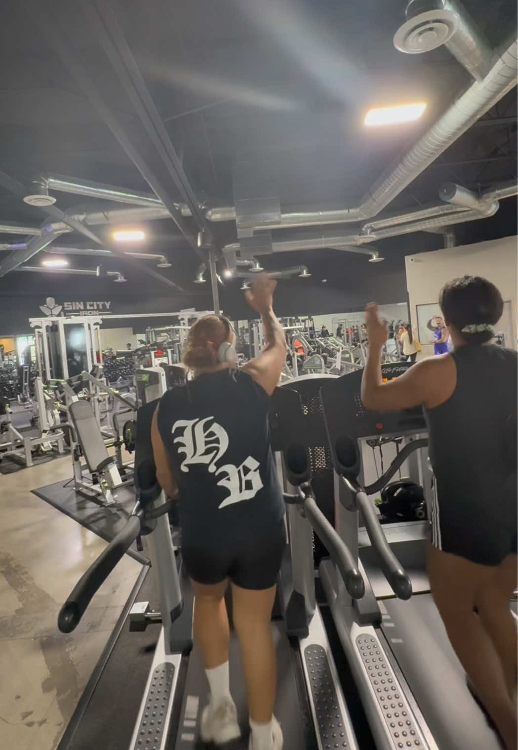 @himelelu
