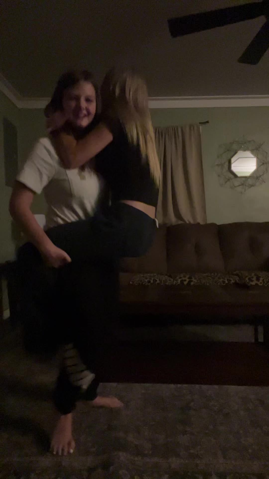 @Ryleeeee