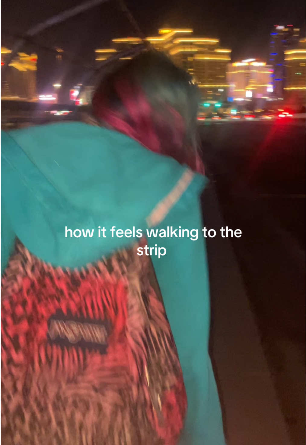 @Weird chick wit pink hair