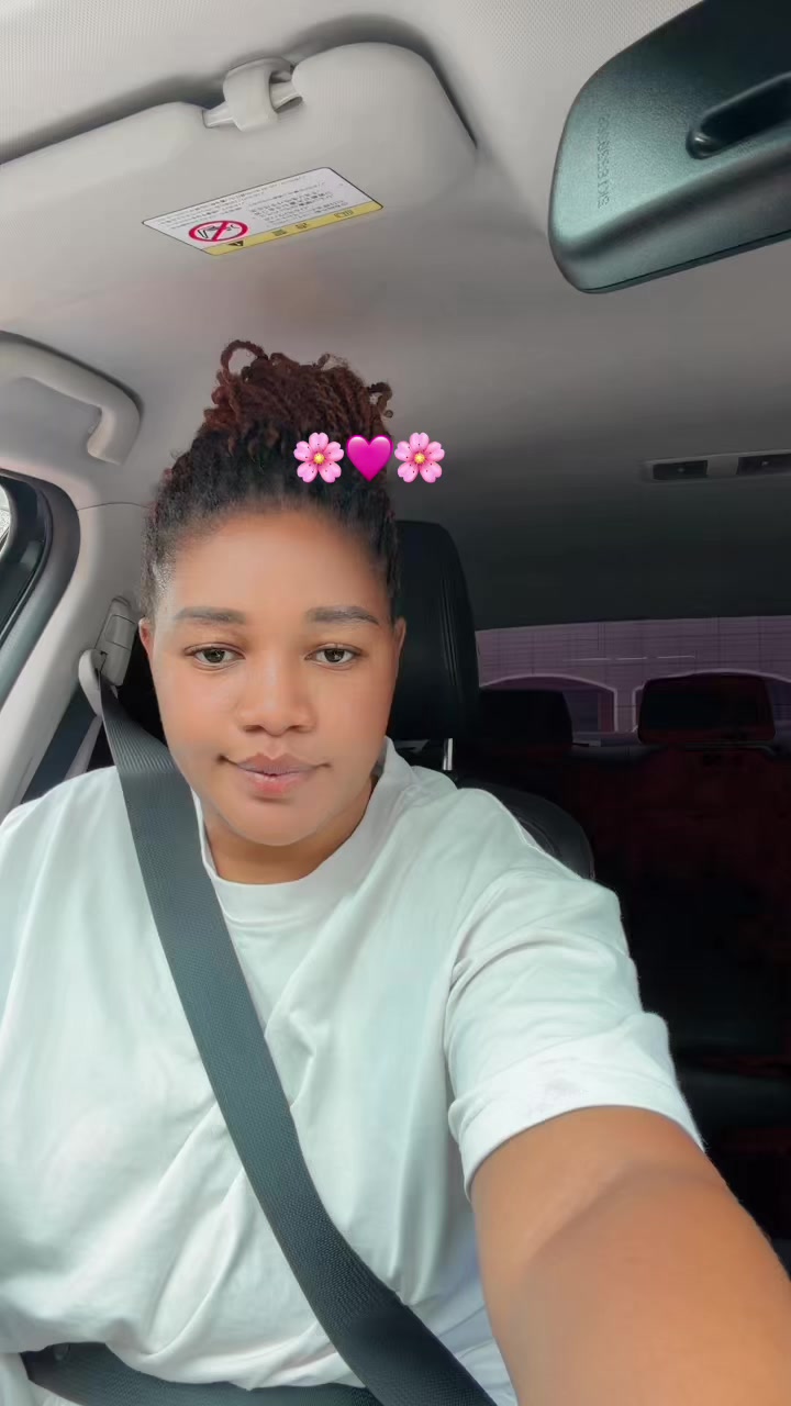 @Esther😍😘