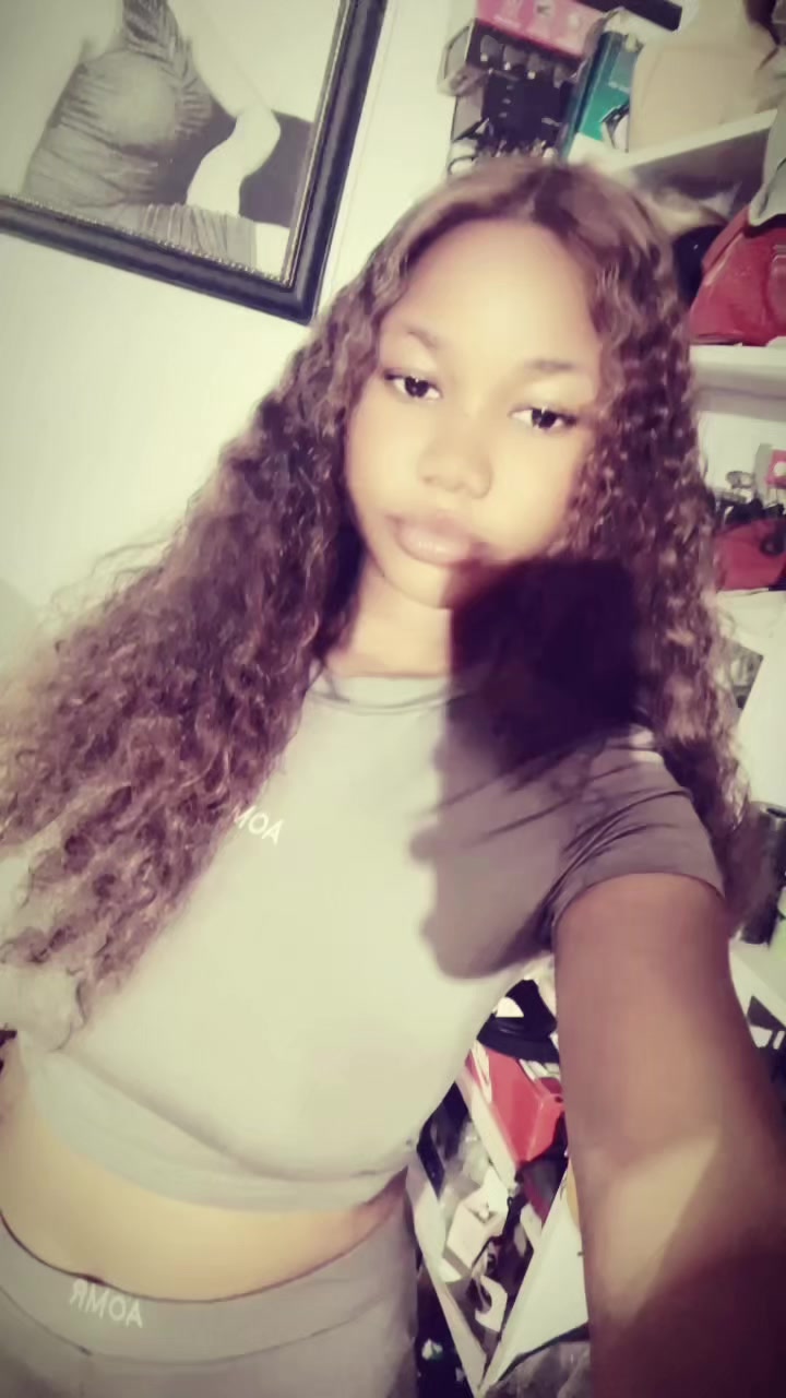 @Oyin Lola🧚♀️