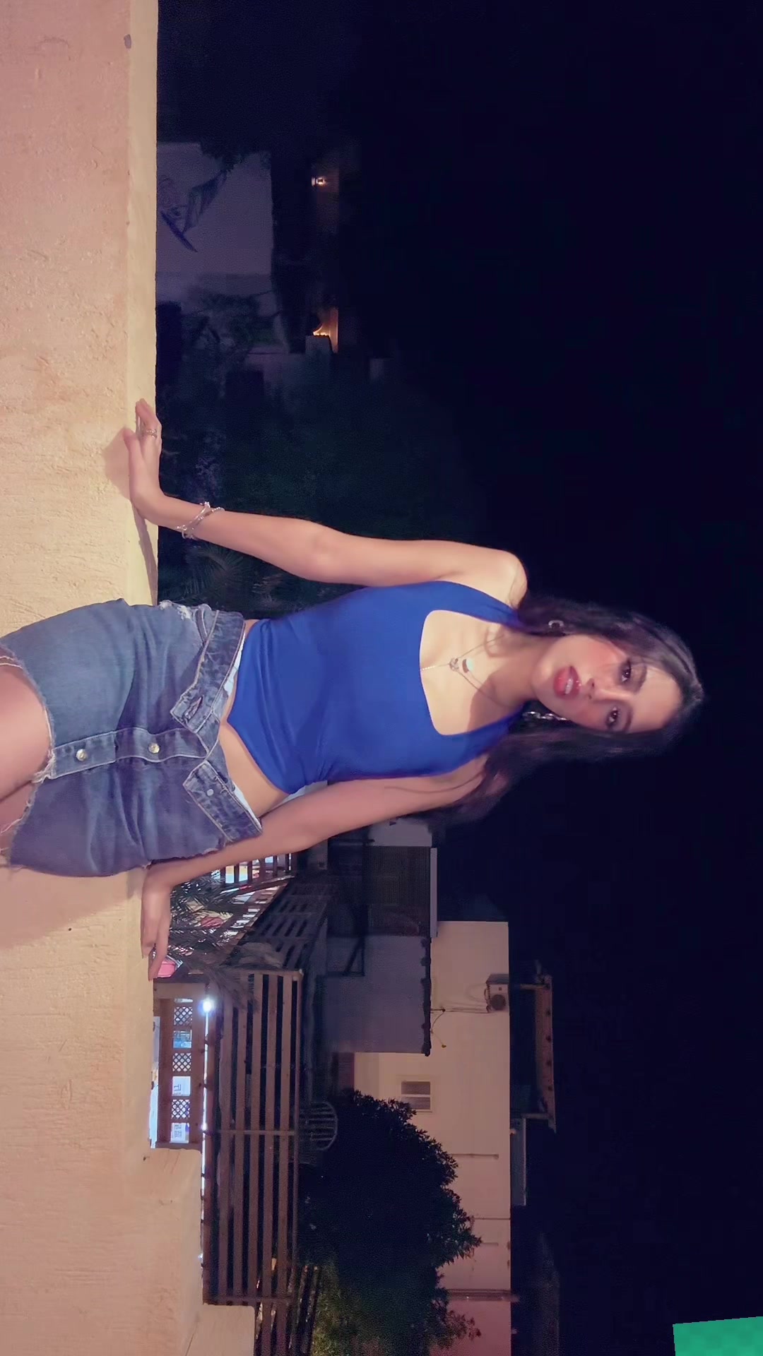 @Carine Mohamed