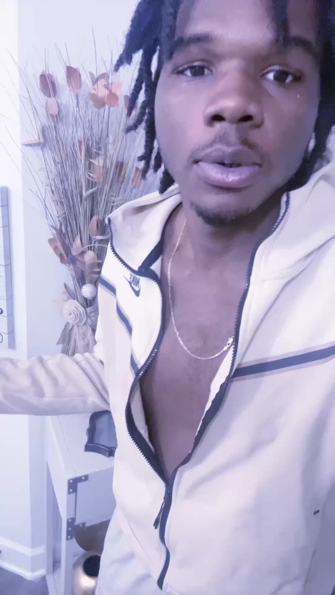 @🧱