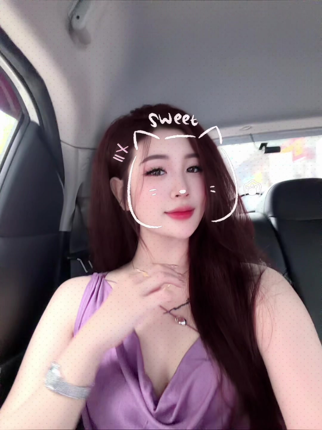 @MèowKunn😈