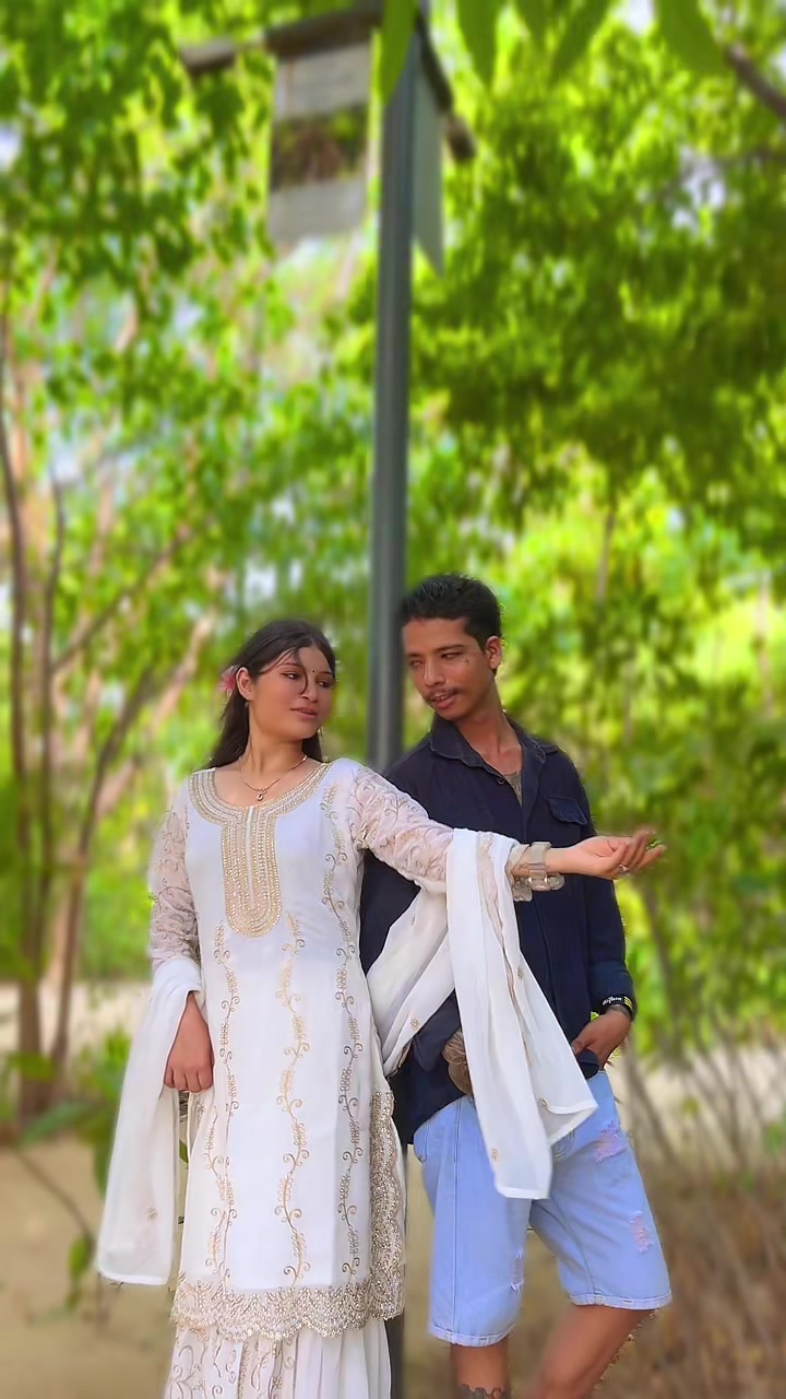@Aakash Soni23
