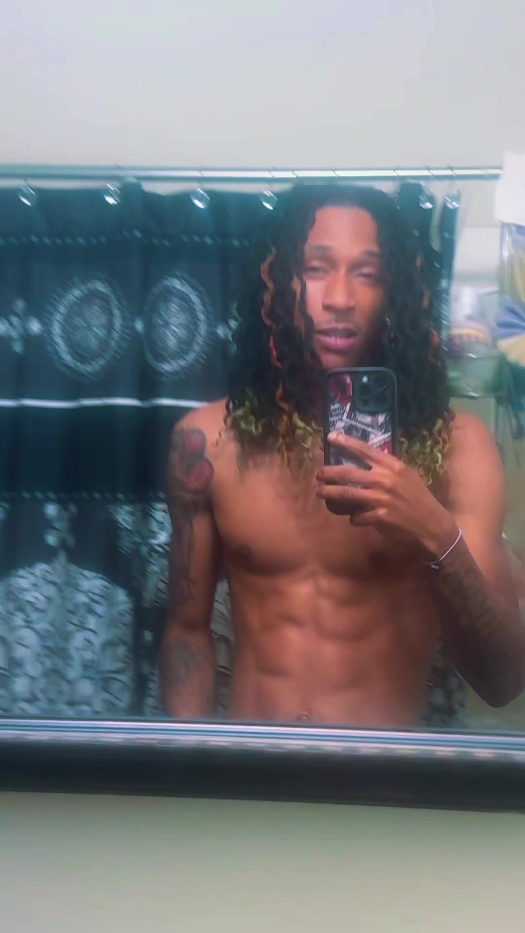@LilTaeeee