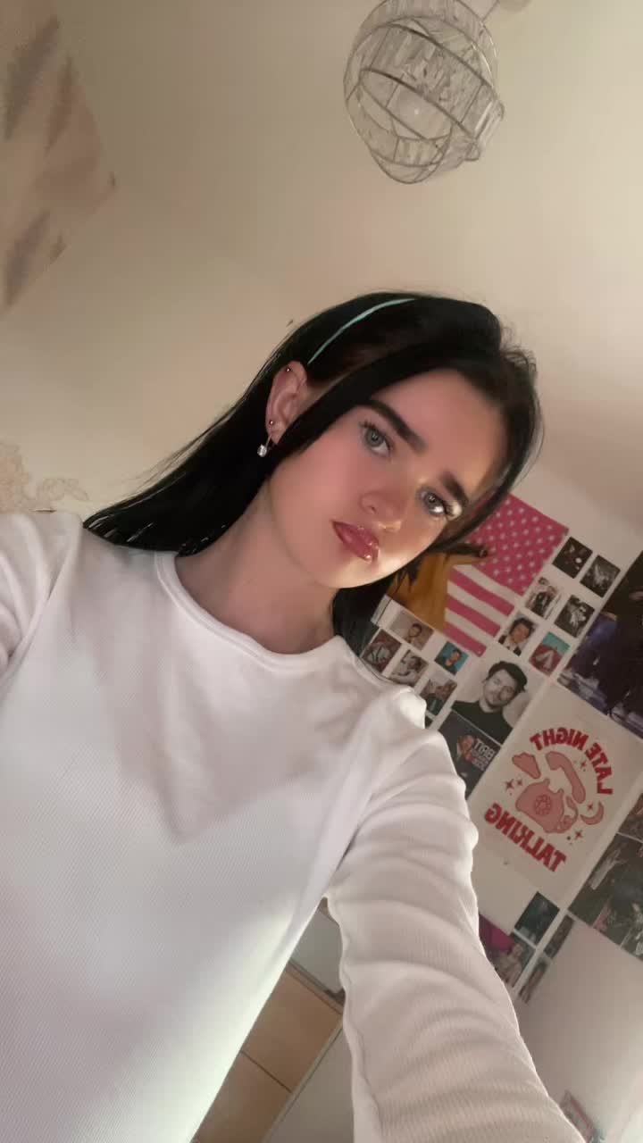 @𝒩ℯ𝓁𝓁𝓎𝓍𝒷𝓊𝒸𝓀𝓁𝒶𝓃𝒹