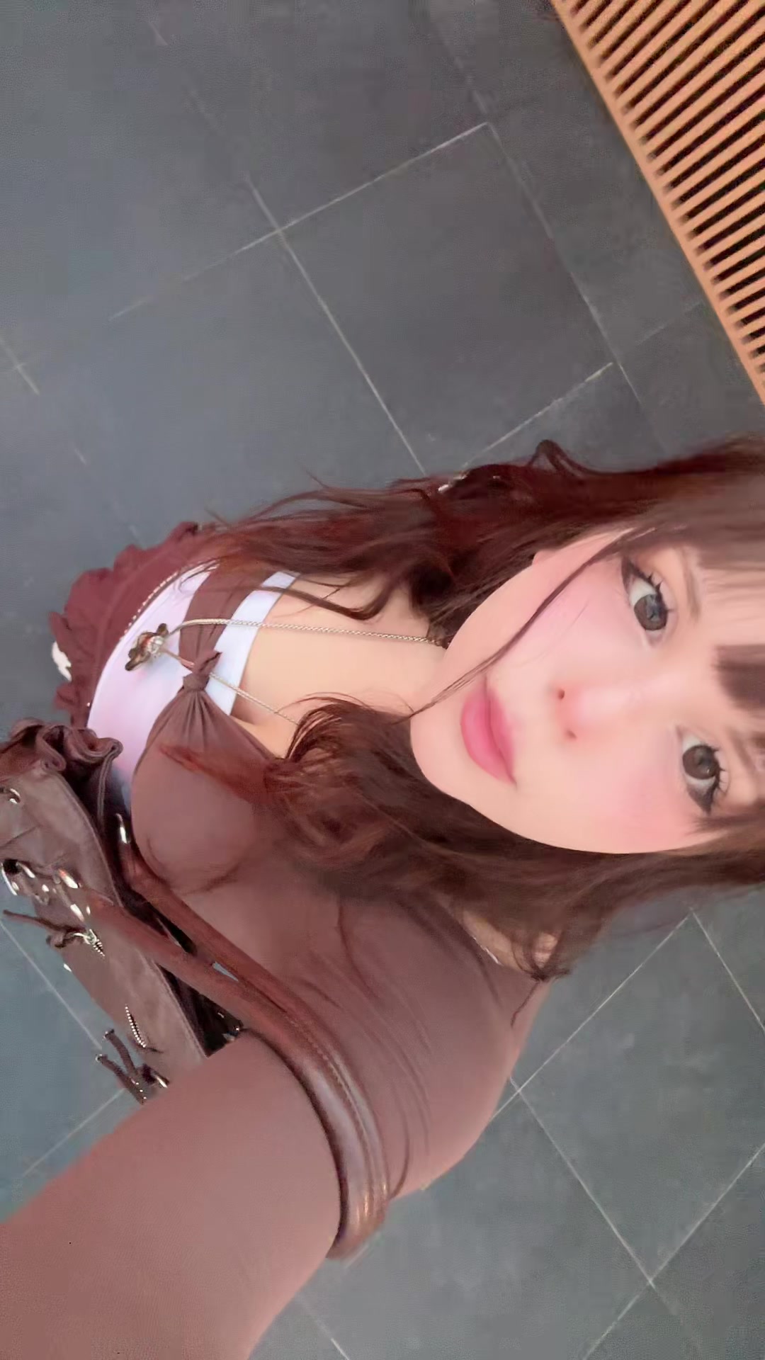 @aysee
