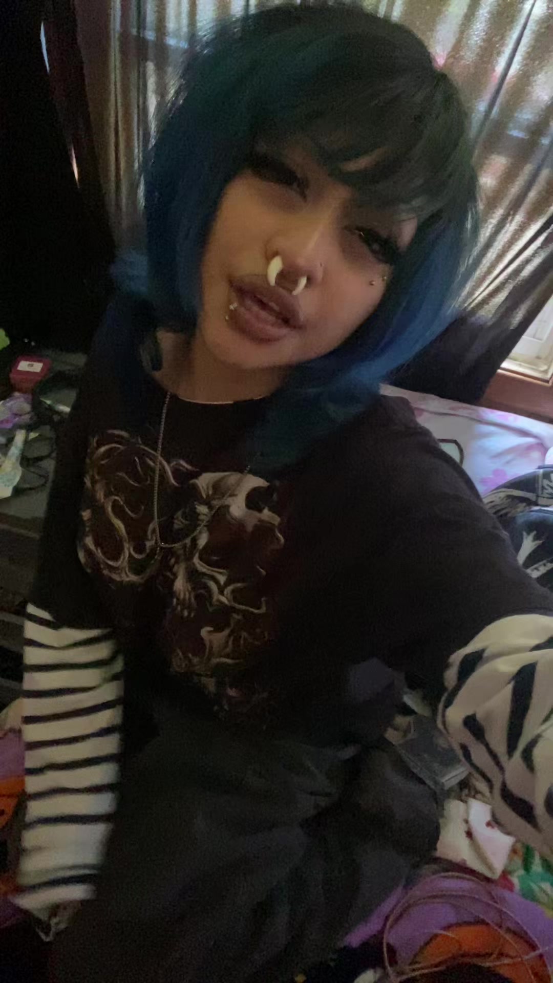 @Bruja cruda