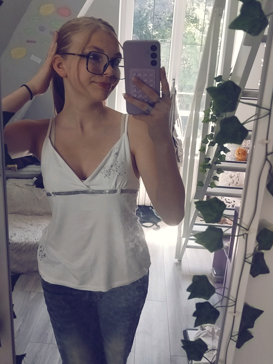 @Maëlle 🍒