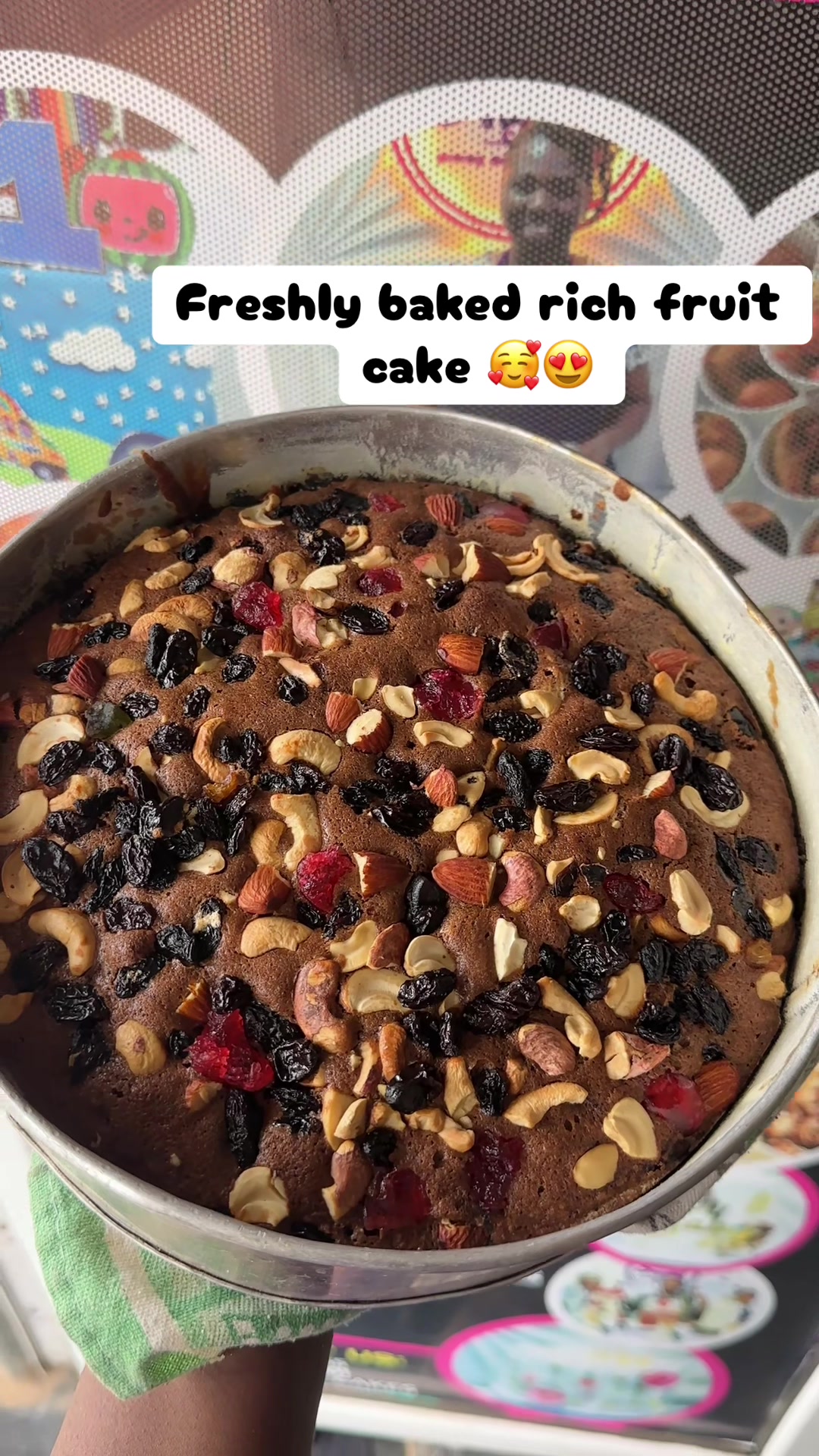 @Swanky__cakes