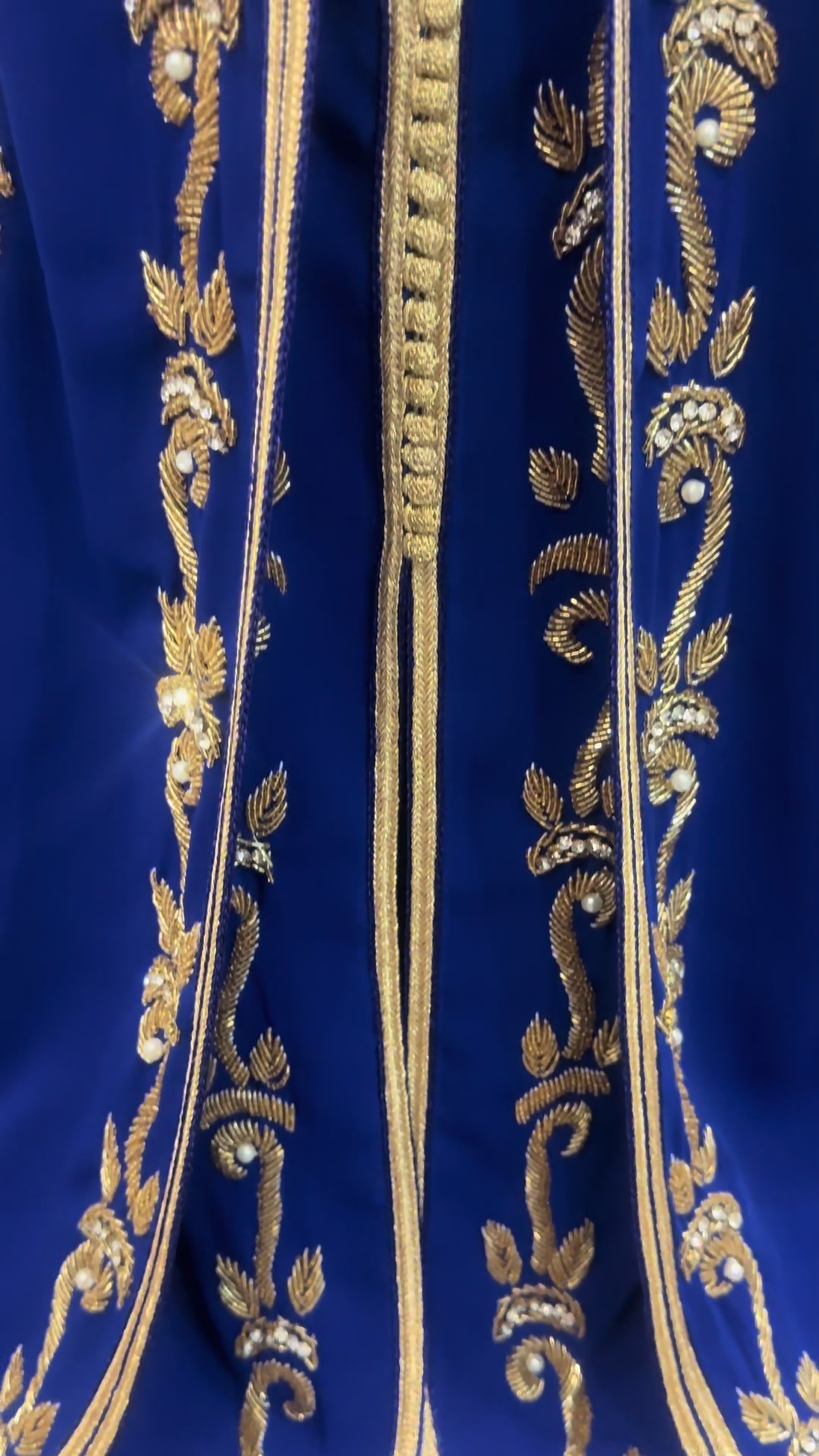 @Roby Caftan