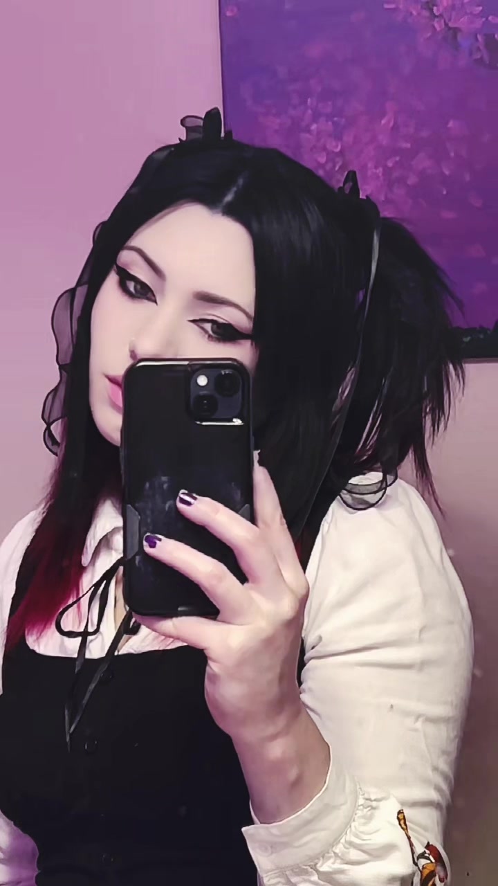 @Sabrina