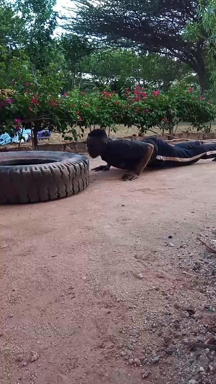 @&Ccedil;ommander Ɓiggy🇰🇪