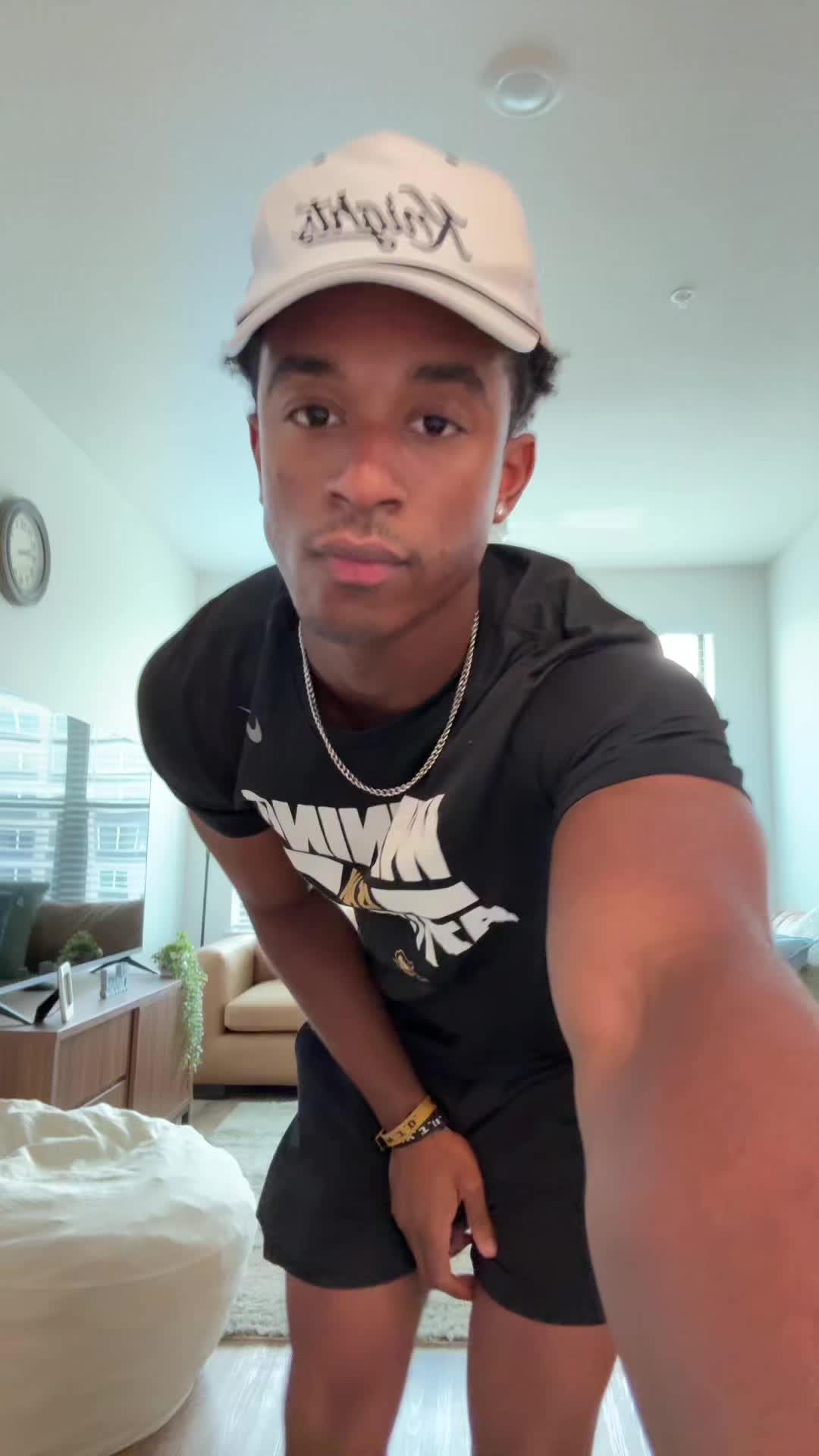 @dyllancharles