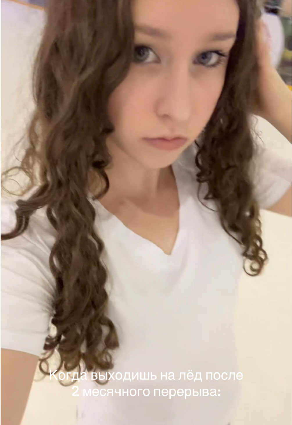 @adoroniina